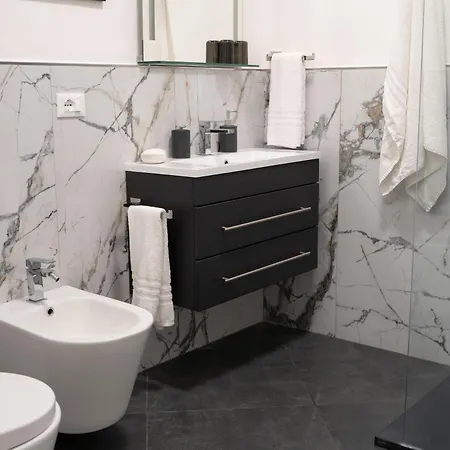 Tigullio Apartment *